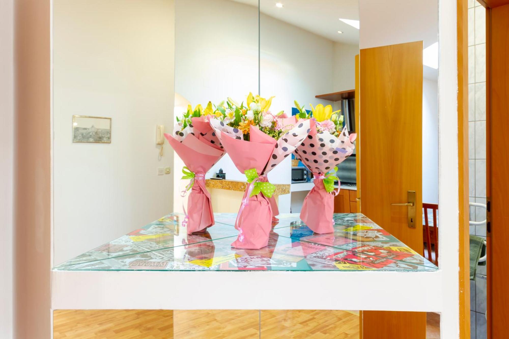 Amu Apartment พูลา ภายนอก รูปภาพ